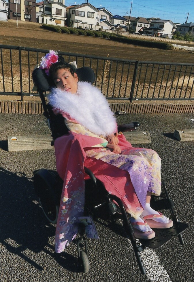 車椅子着物　成人式　振袖　埼玉県　身体障害　知的障害