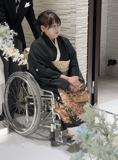 車椅子着物　留袖　結婚式　神奈川県　身体障害