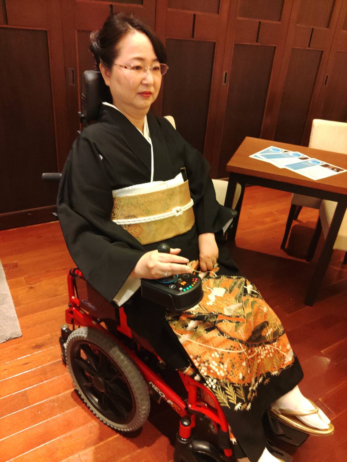 車椅子着物　留袖　結婚式　福島県　車椅子　着付け　身体障害
