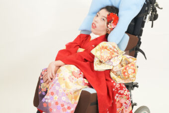 車椅子着物　振袖　　成人式　東京都　身体障害　知的障害　名古屋　脳性麻痺