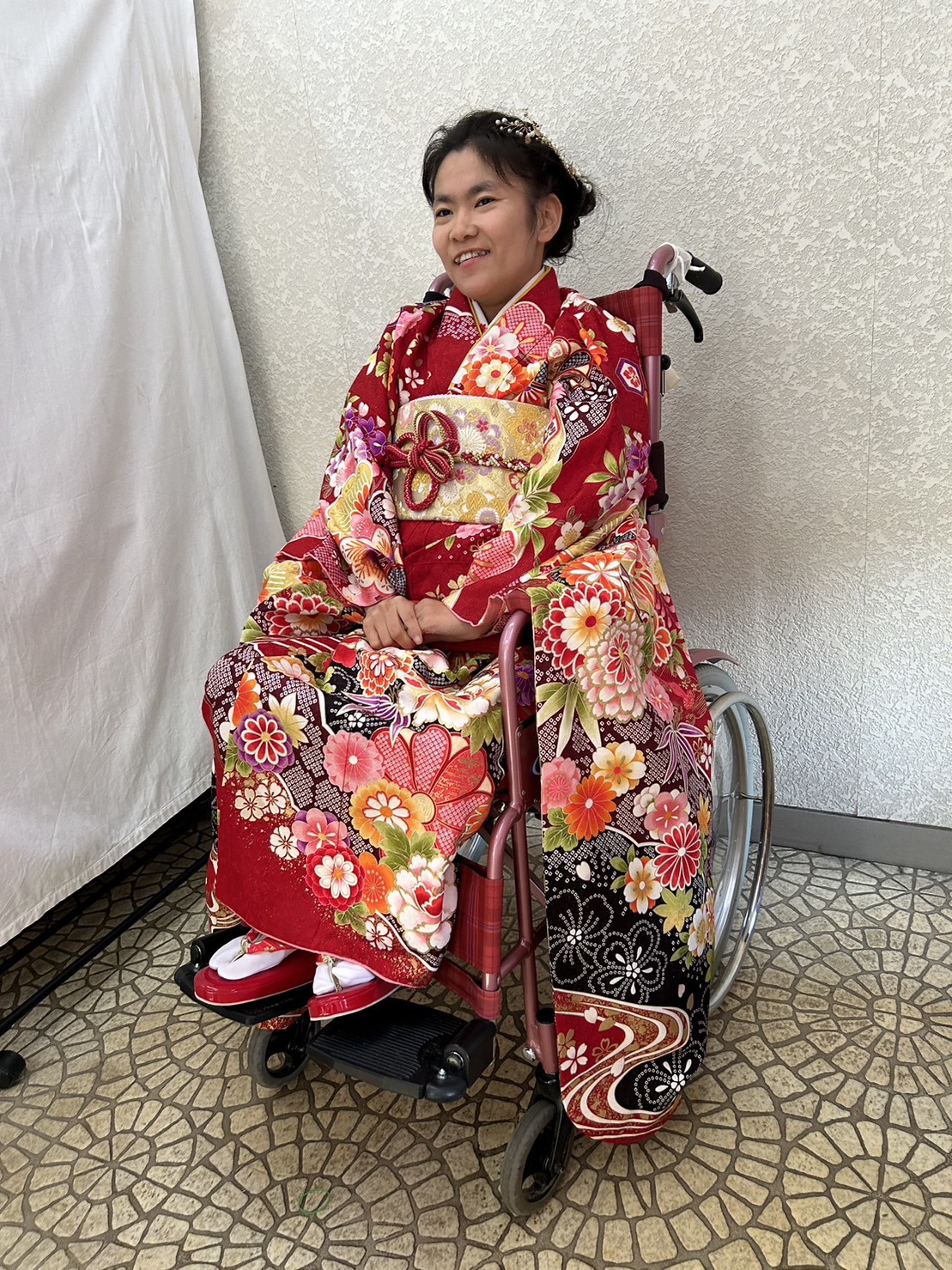 車椅子着物　振袖　　成人式　静岡県　身体障害　知的障害　名古屋　不随意運動　精神障害