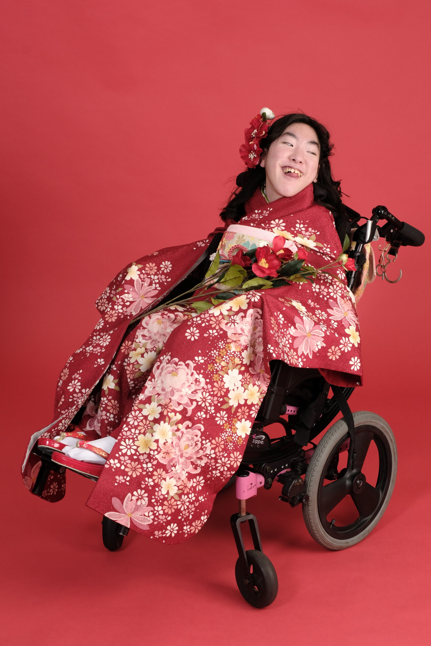 車椅子着物　振袖　　成人式　東京都　身体障害　知的障害　名古屋