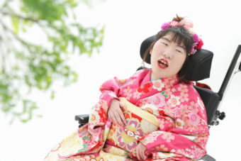 車椅子着物　振袖　　成人式　愛知県　身体障害　知的障害　名古屋