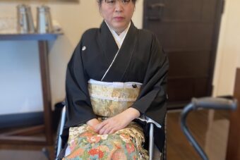 車椅子着物　留袖　結婚式　　徳島県　身体障害　名古屋