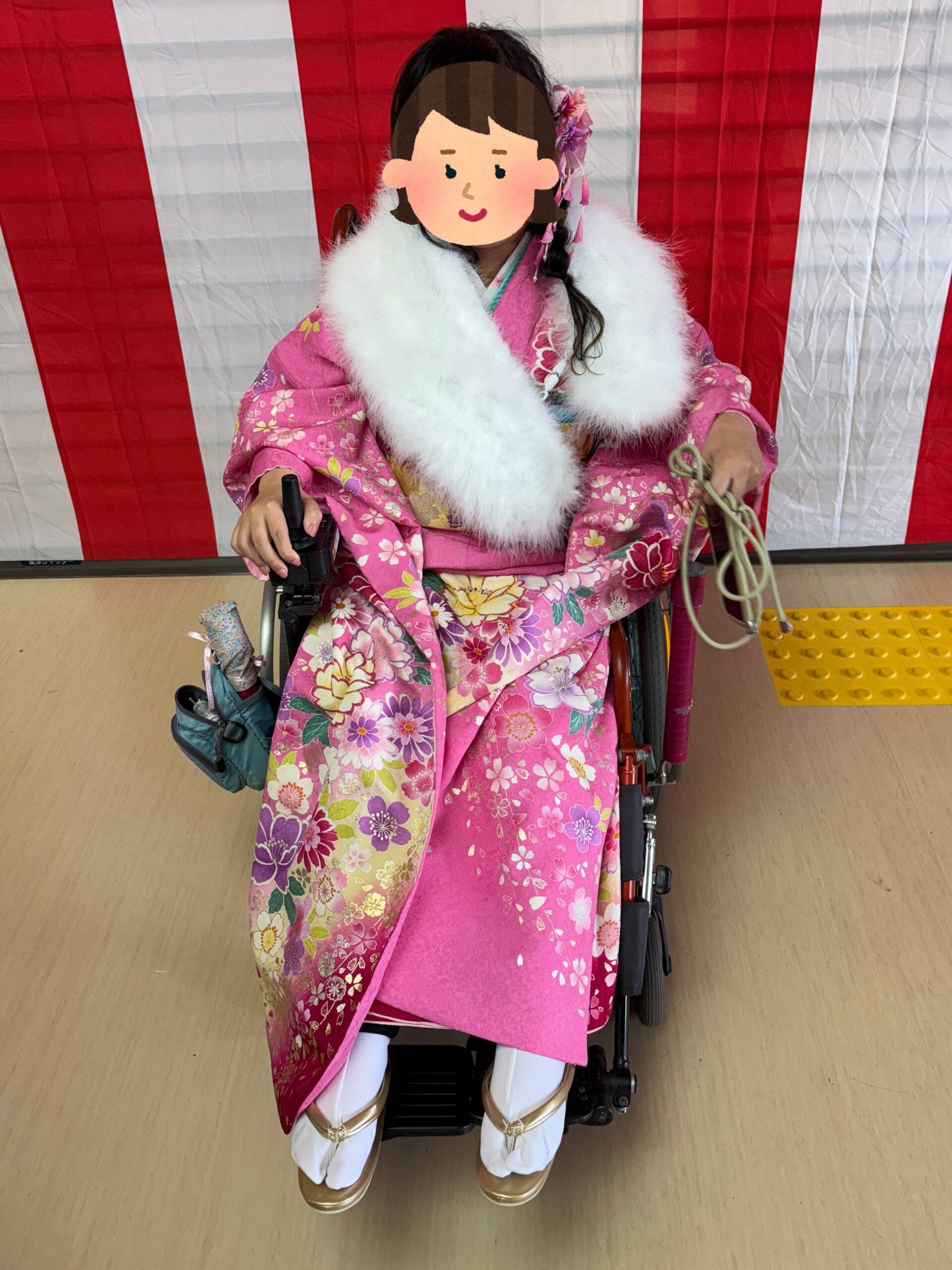 車椅子着物　振袖　　成人式　広島県　身体障害　知的障害　名古屋