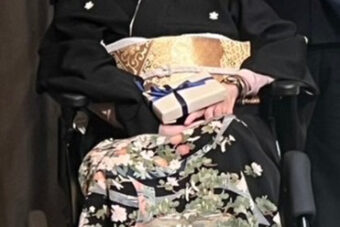車椅子着物　留袖　結婚式　東京都　身体障害　名古屋