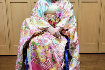 車椅子着物　振袖　　成人式　富山県　身体障害　知的障害　名古屋　下肢麻痺