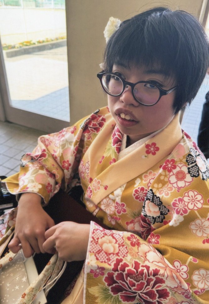 車椅子着物　袴　　卒業式　岡山県　身体障害　知的障害　名古屋