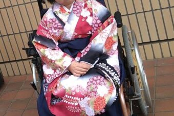 車椅子着物　袴　　卒業式　千葉県　身体障害　知的障害　名古屋