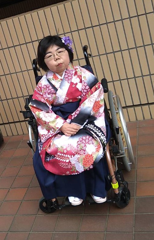 車椅子着物　袴　　卒業式　千葉県　身体障害　知的障害　名古屋