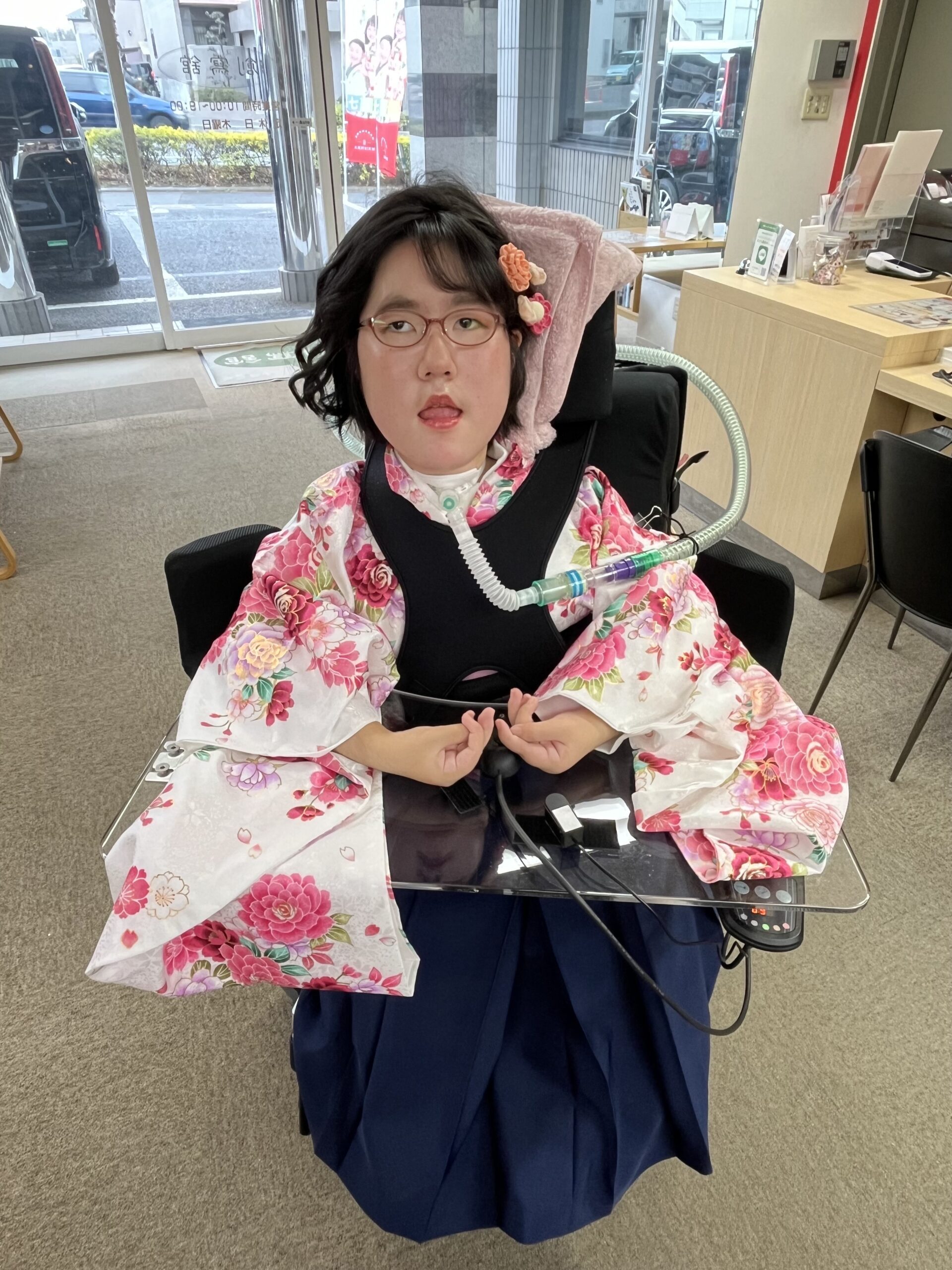 車椅子着物　袴　　卒業式　埼玉県　身体障害　知的障害　名古屋