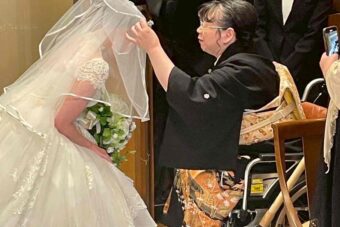 車椅子着物　留袖　結婚式　北海道　身体障害　名古屋